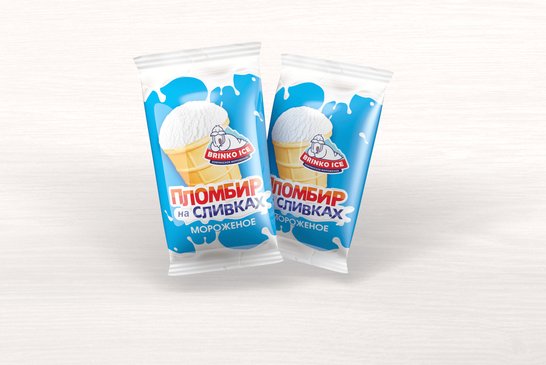 PLOMBIERE ICE-CREAM "PLOMBIR NA SLIVKAKH" WITH A VANILLA FLAVOR