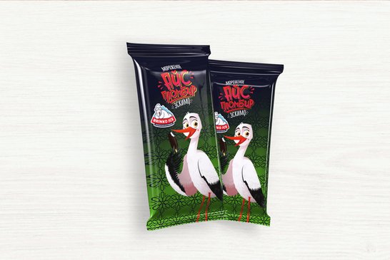 PLOMBIERE ICE-CREAM "ICE-PLOMBIR" WITH A VANILLA FLAVOR IN A COCOA GLAZE